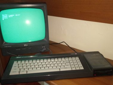 AMSTRAD CPC 6128